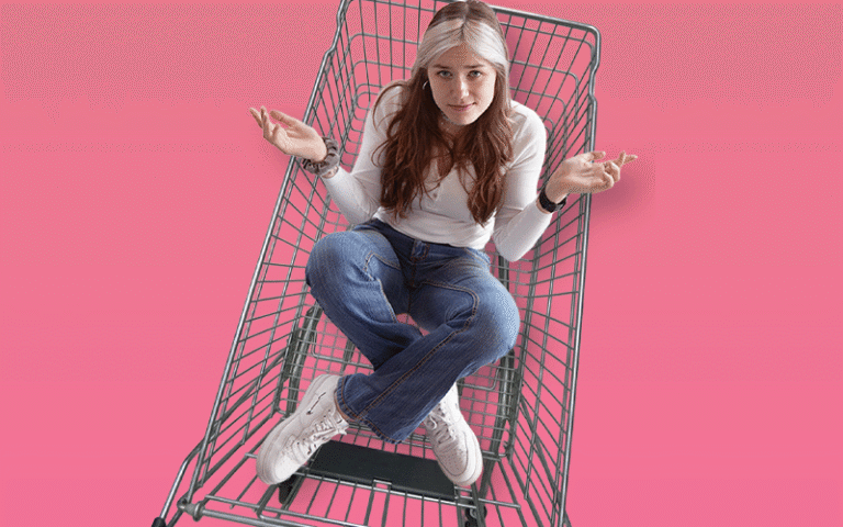 Julia im Einkaufswagen - Marketing für den LEH